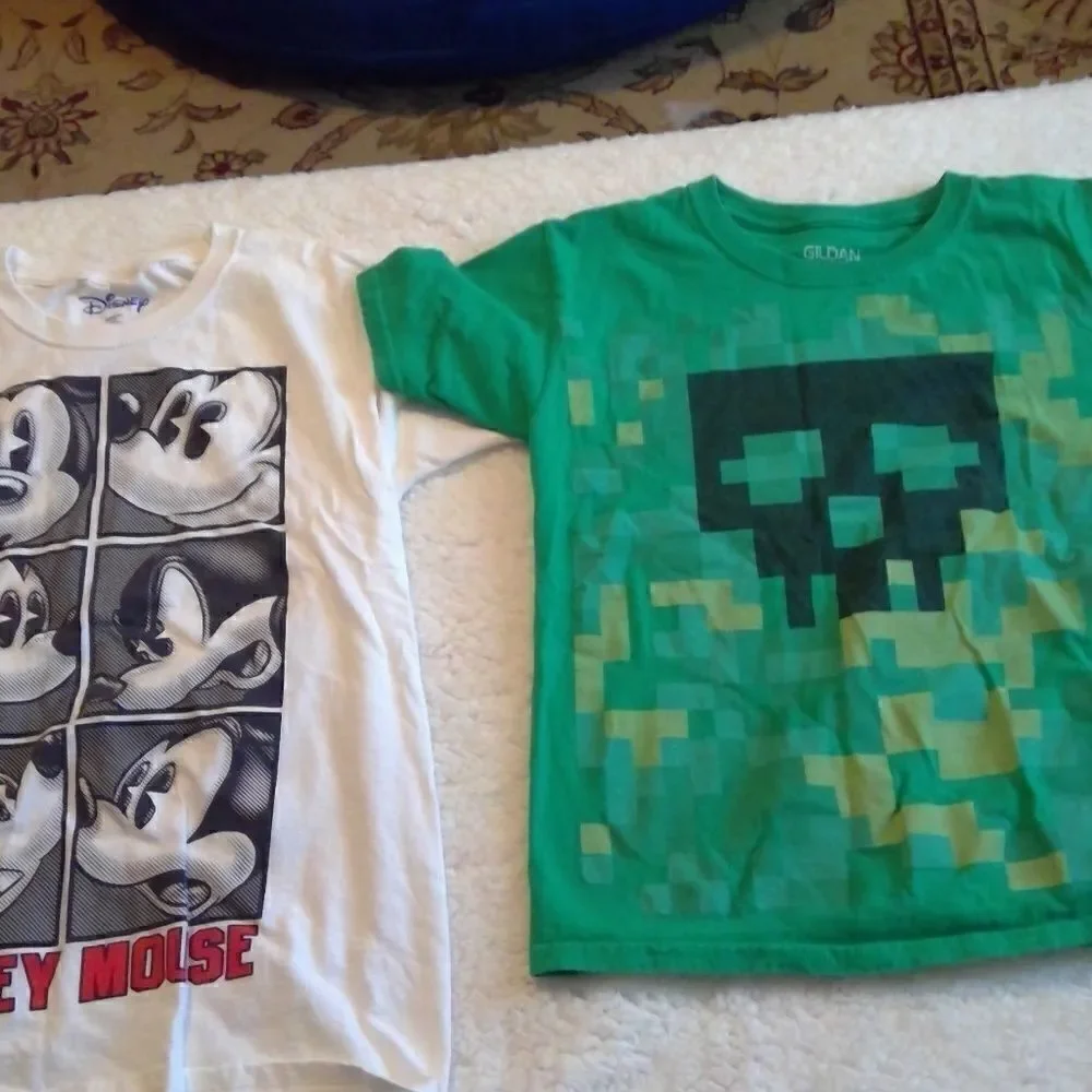 8 boys graphic t shirts
